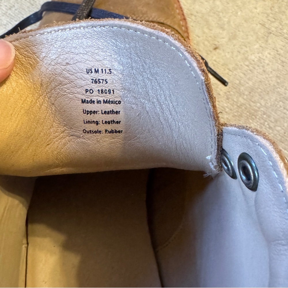 Huckberry Rhodes Portland Boots in Mojave Suede - Picture 7 of 7